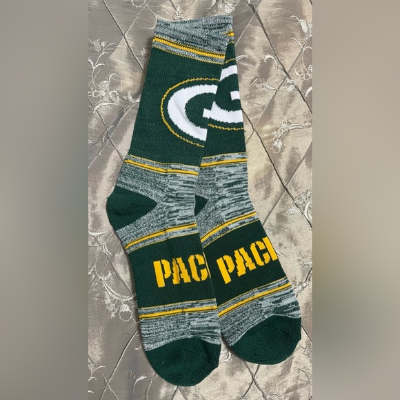 Nfl Team Other - Green Bay Packers Green and Yellow Calf Socks